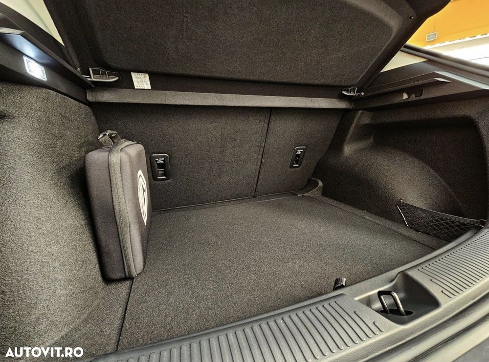 MG MG4 4 Standard - 8