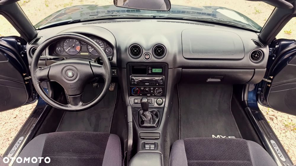 Mazda MX-5 1.6i 16V - 33