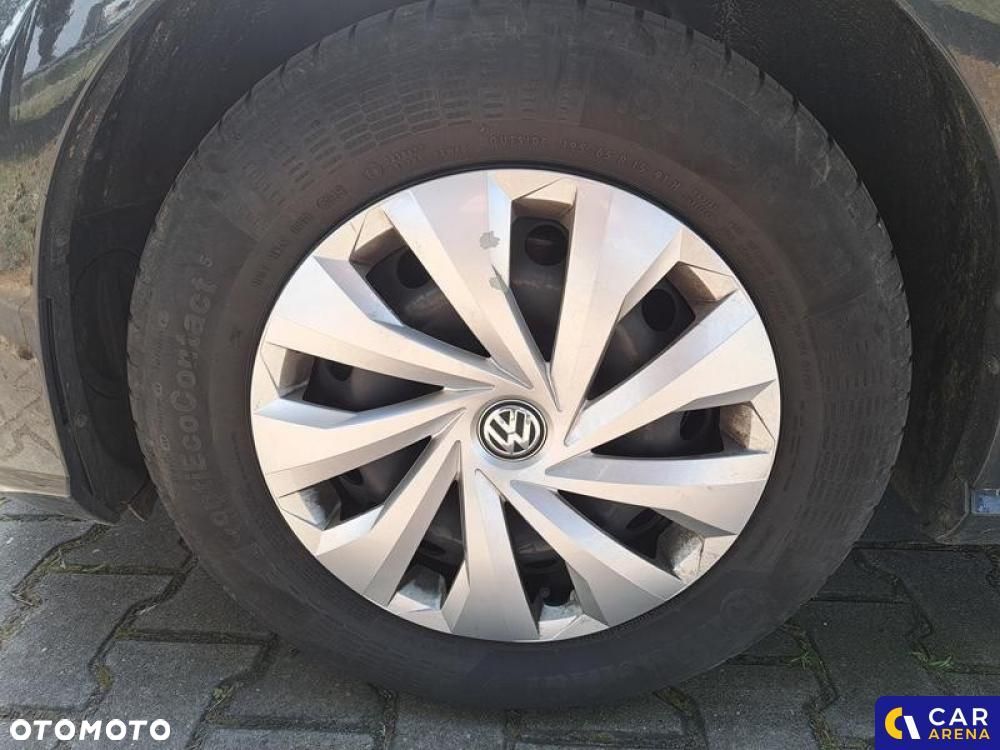 Volkswagen Golf - 12