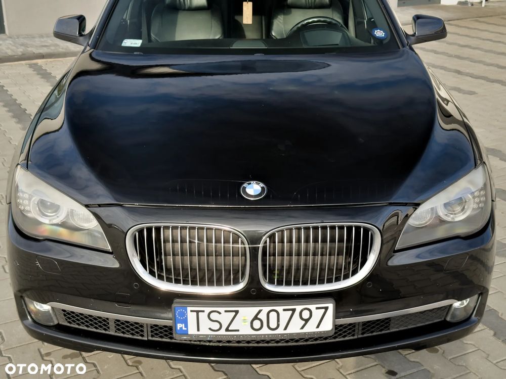 BMW Seria 7 740d - 15