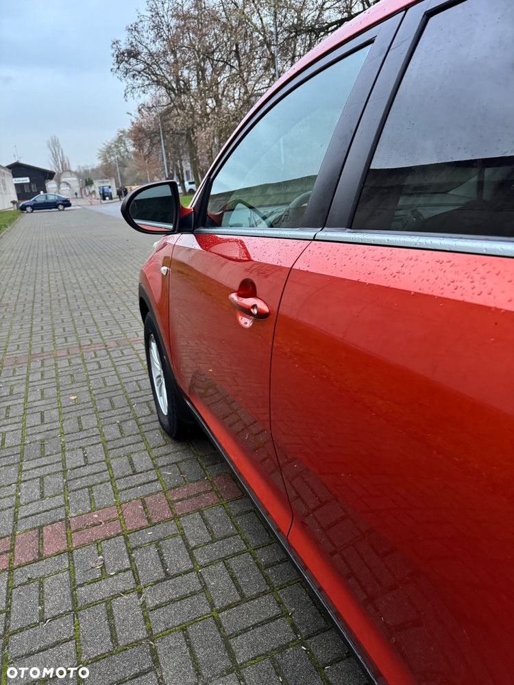 Kia Sportage 2.0 L 2WD - 11