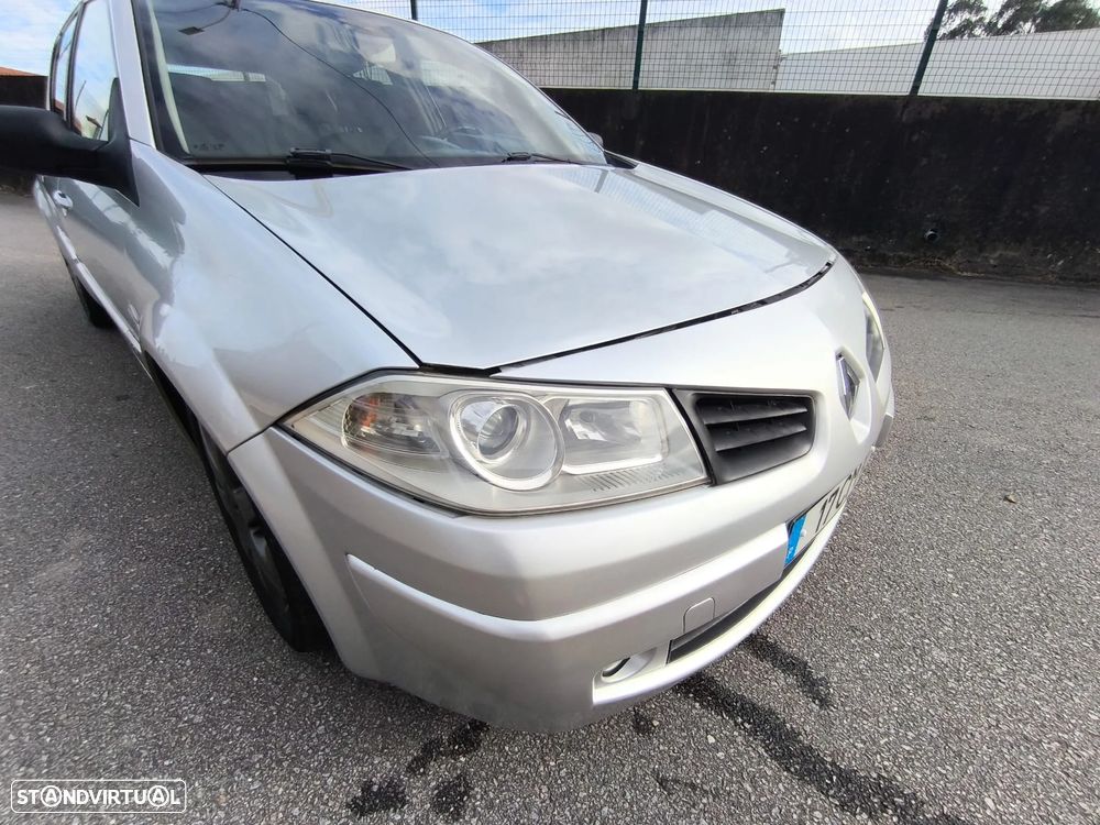 Renault Mégane 1.5 dCi Confort - 10