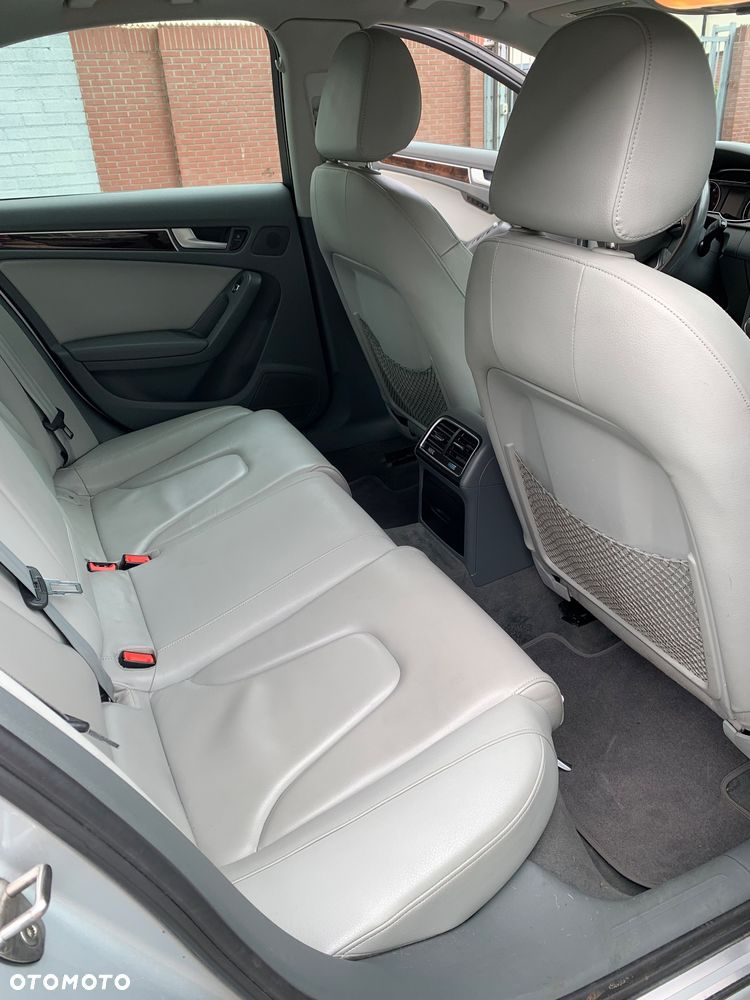 Audi A4 Limousine 2.0 TFSI quattro S tronic S line Sportpaket - 11