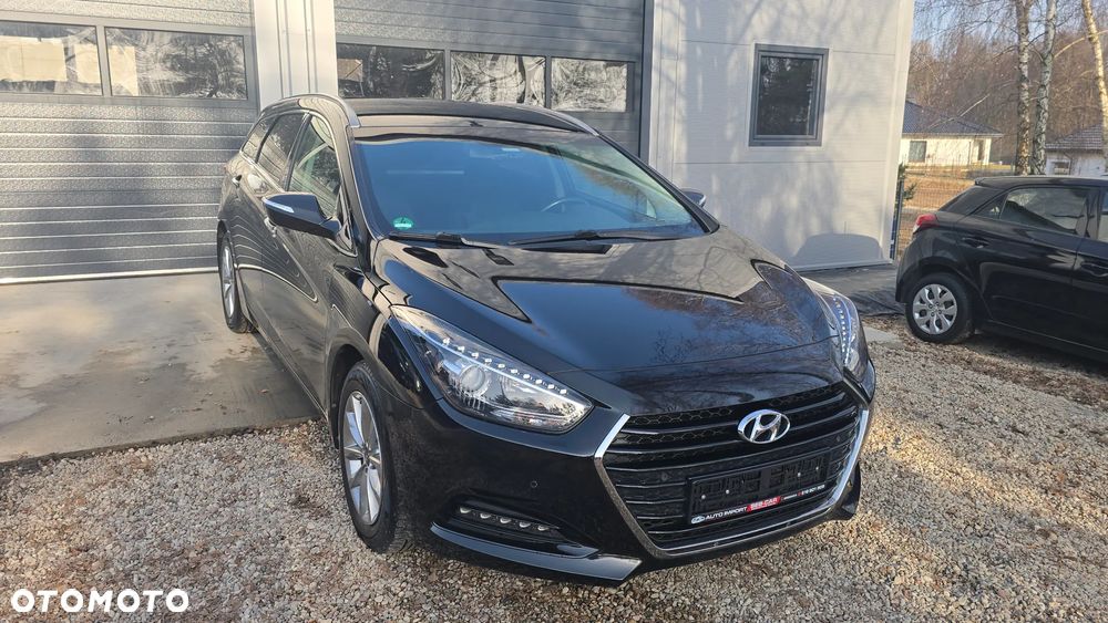 Hyundai i40 Kombi 1.6 Trend - 11