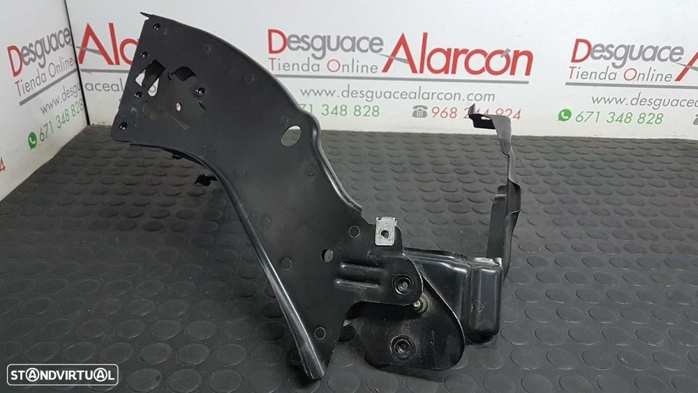 SUPORTE FAROL DIREITO MERCEDES CLASE E (W211) BERLINA E 220 CDI (211.006) - 3