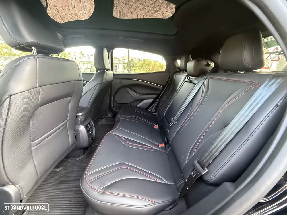 Ford Mustang Mach-E 98.7 kWh Premium AWD - 13