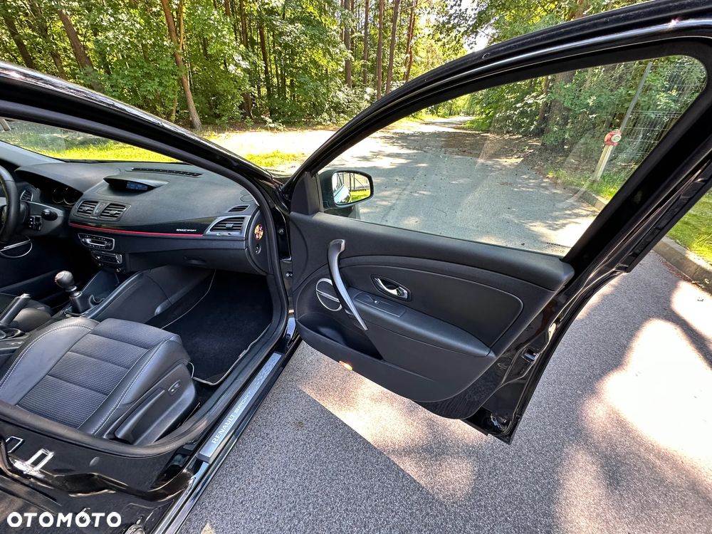 Renault Megane TCe 180 GT - 29