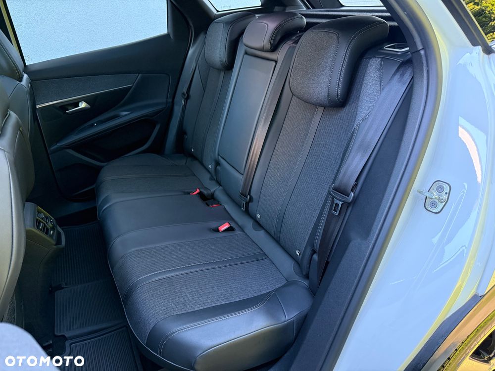 Peugeot 3008 1.2 PureTech GT S&S - 26