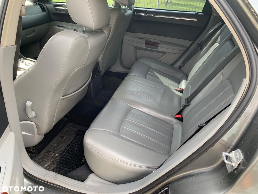 Chrysler 300C 3.0 CRD DPF Automatik - 11