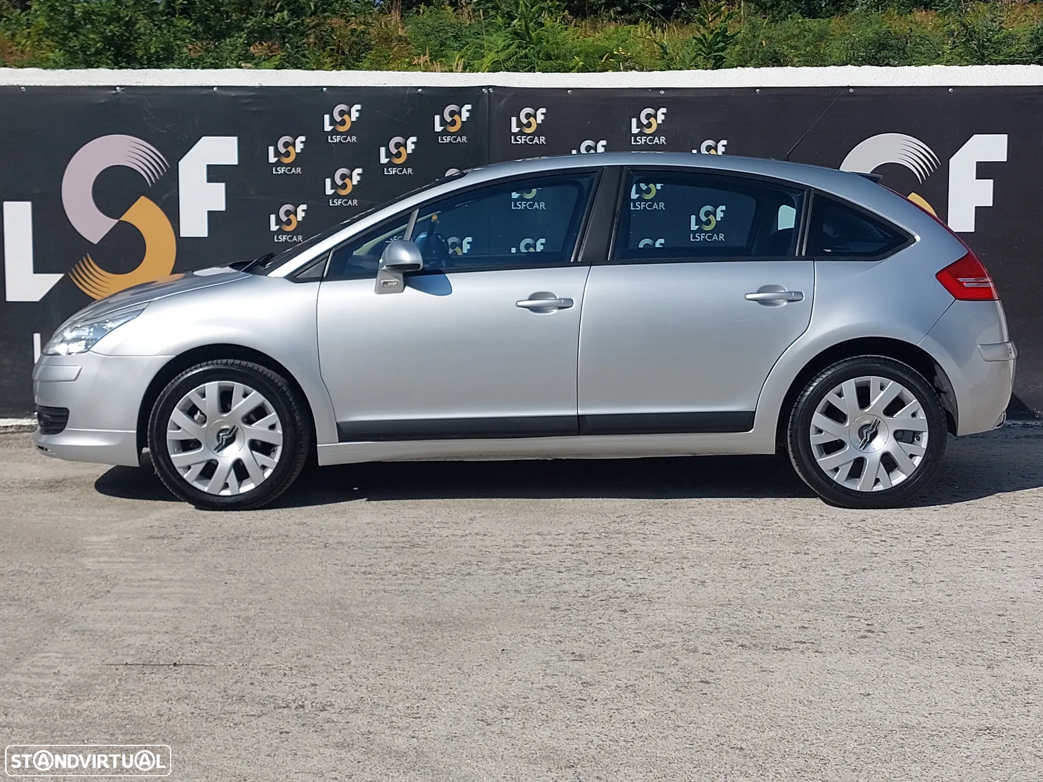 Citroën C4 1.6 HDi 110 VTR Pack - 6
