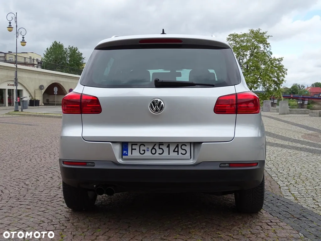 Volkswagen Tiguan 2.0 TDI SCR BlueMotion Technology Sport & Style - 24