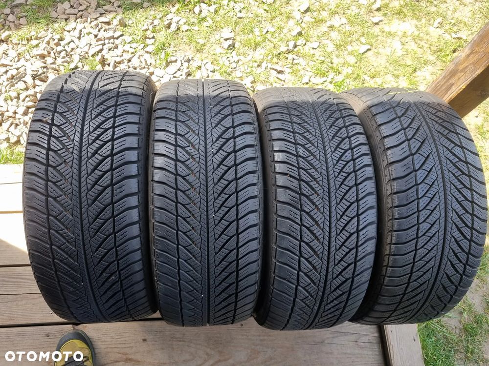 OPONY Goodyear Ultra Grip 8 Performance 245/45R18 100V 2018r,4x7mm bdb stan - 1