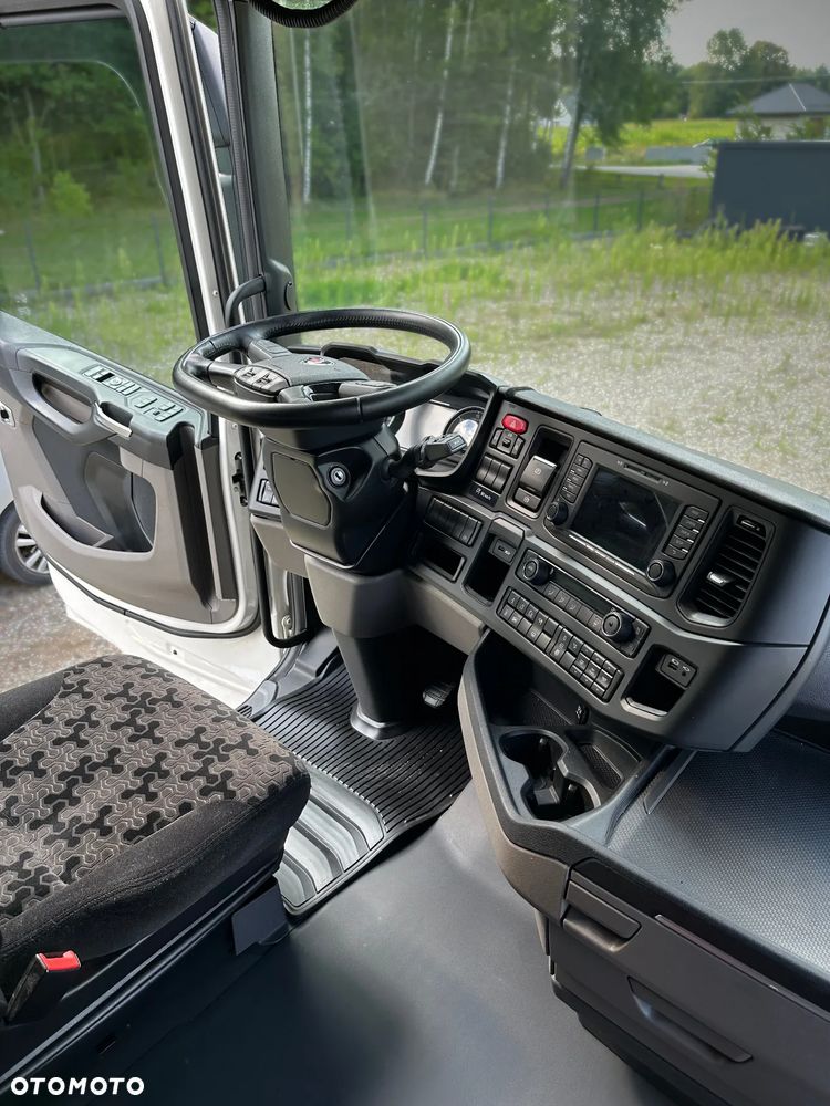 Scania S460 - 11