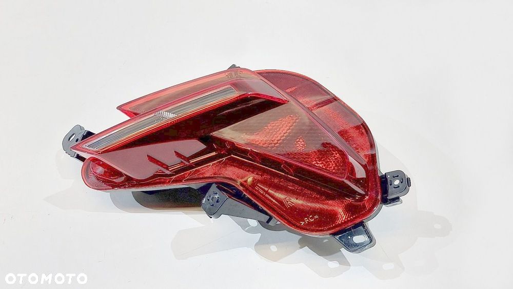 LAMPA PRZECIWMGIELNA ZDERZAKA TYŁ PRAWY TUCSON IV N-LINE 92406-N7400 - 2