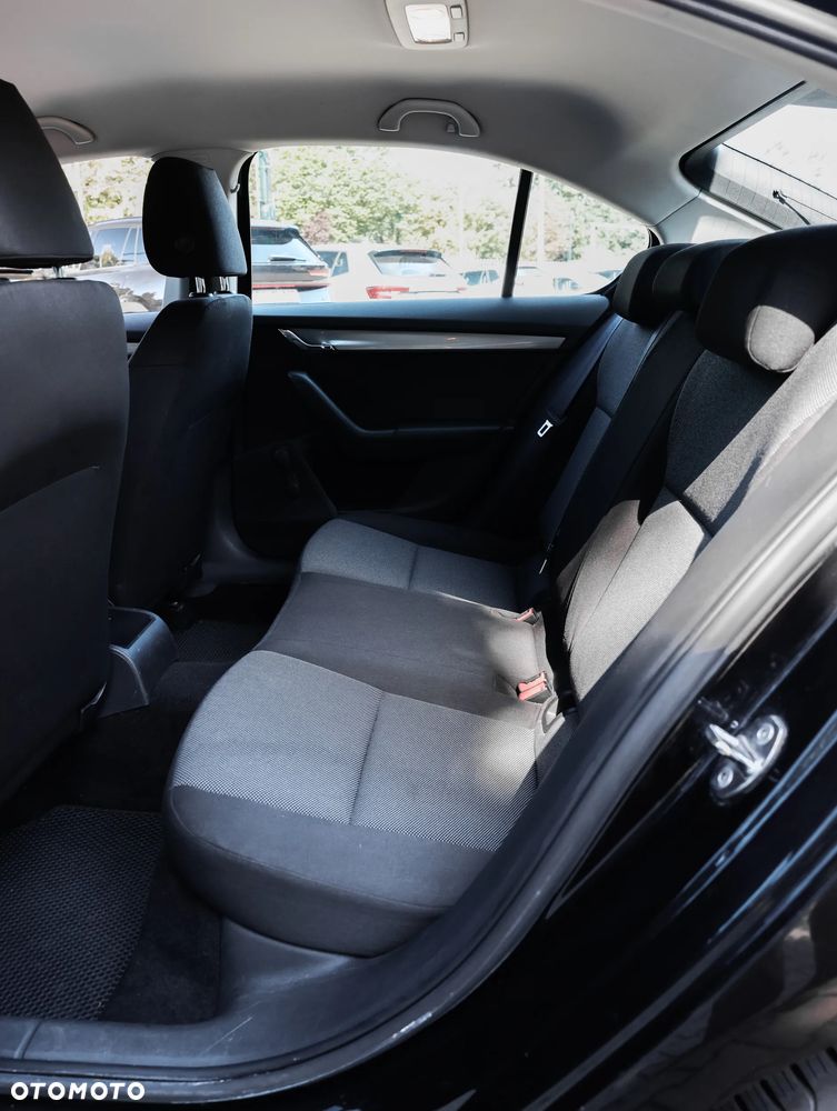 Skoda Octavia 1.2 TSI Active - 11