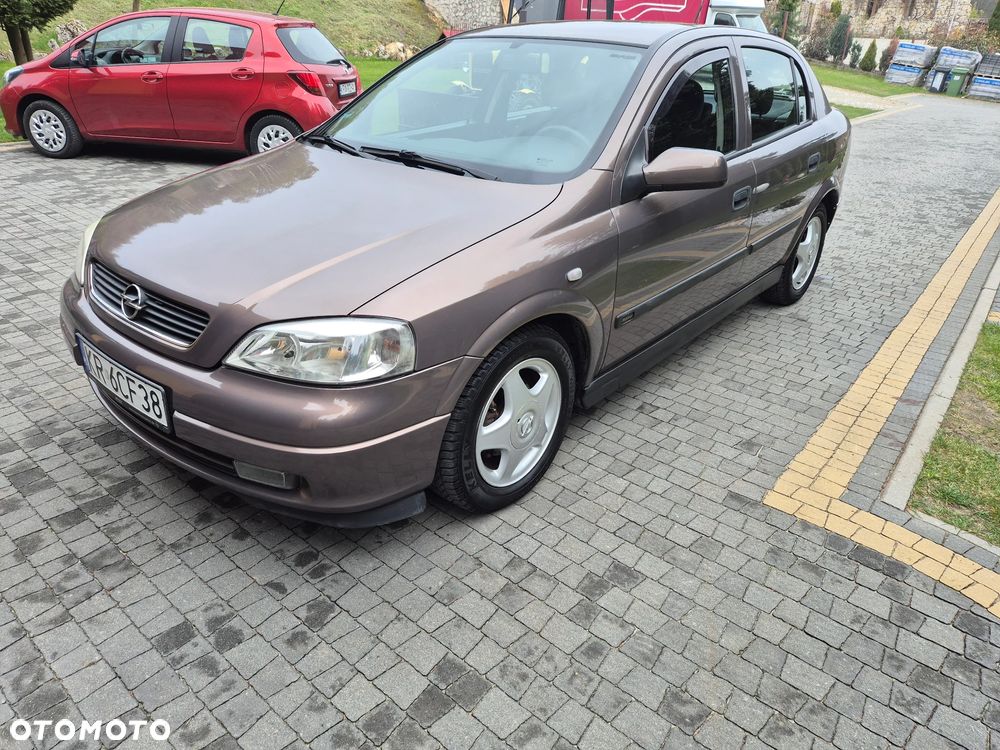 Opel Astra - 3