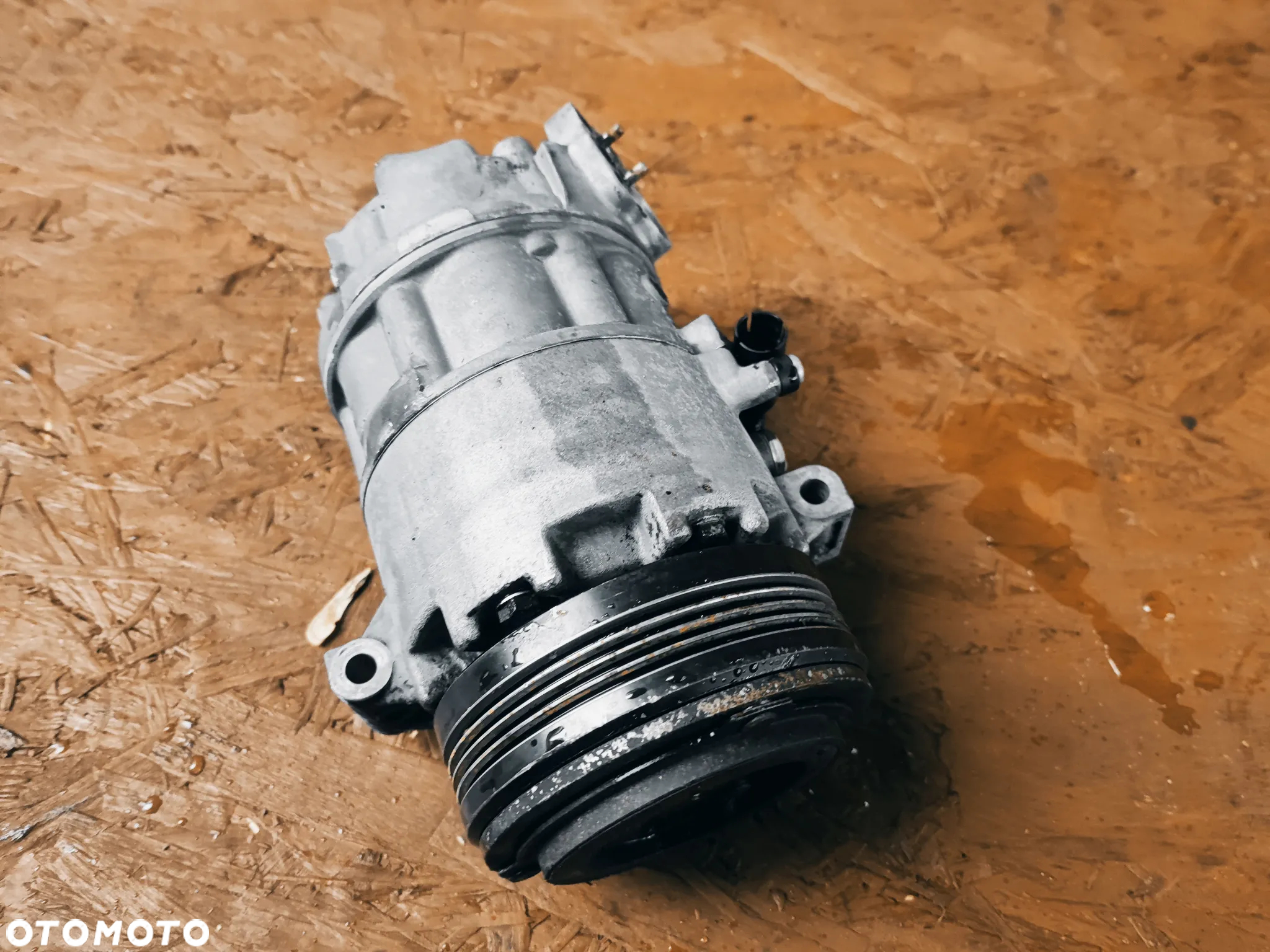 BMW E46 / E39 / Z3 ORYGINALNA SPRĘŻARKA / KOMPRESOR KLIMATYZACJI DO SILNIKÓW GAMY M47B20 / 2.0D / 1.8D 150KM O NR. 6 901 206 / 8 386 650 OEM - 8