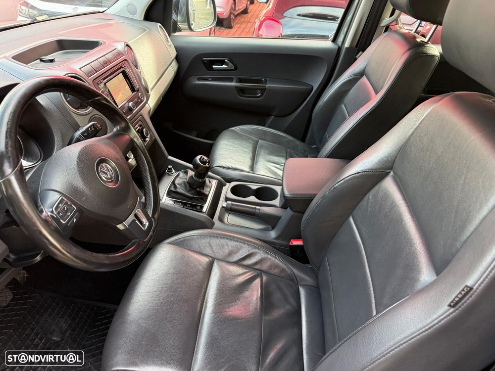 VW Amarok 2.0 TDi CD High. CM IP 4Motion - 5