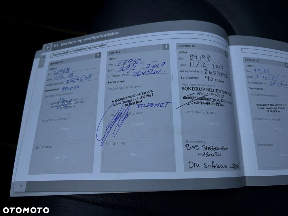 Volvo V40 D4 Geartronic Momentum - 38