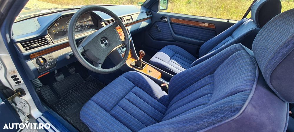 Mercedes-Benz W124 - 9