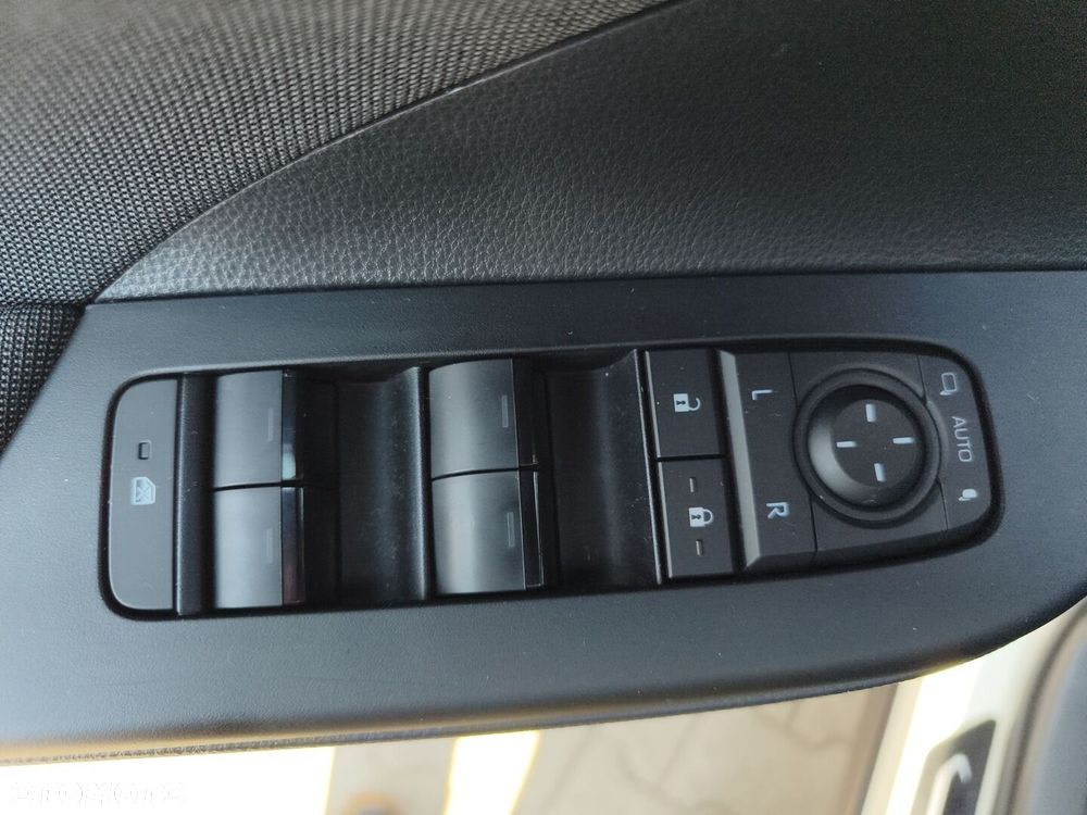 Toyota C-HR 1.8 Hybrid Style - 19