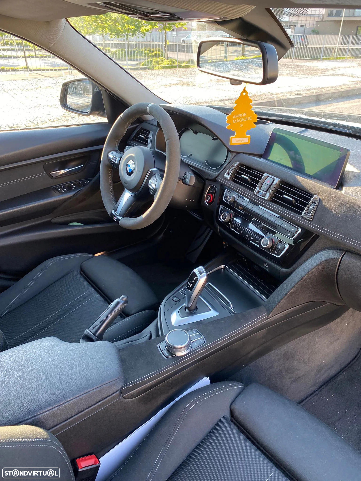 BMW 320 d Touring Pack M Auto - 12