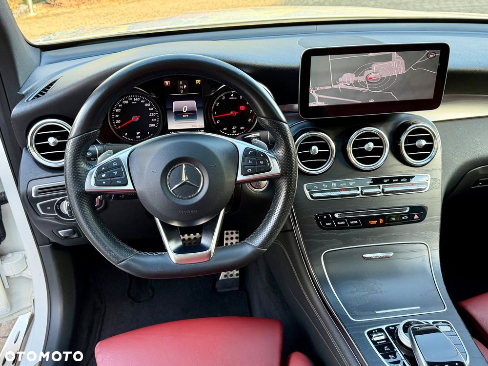 Mercedes-Benz GLC 250 4-Matic - 23