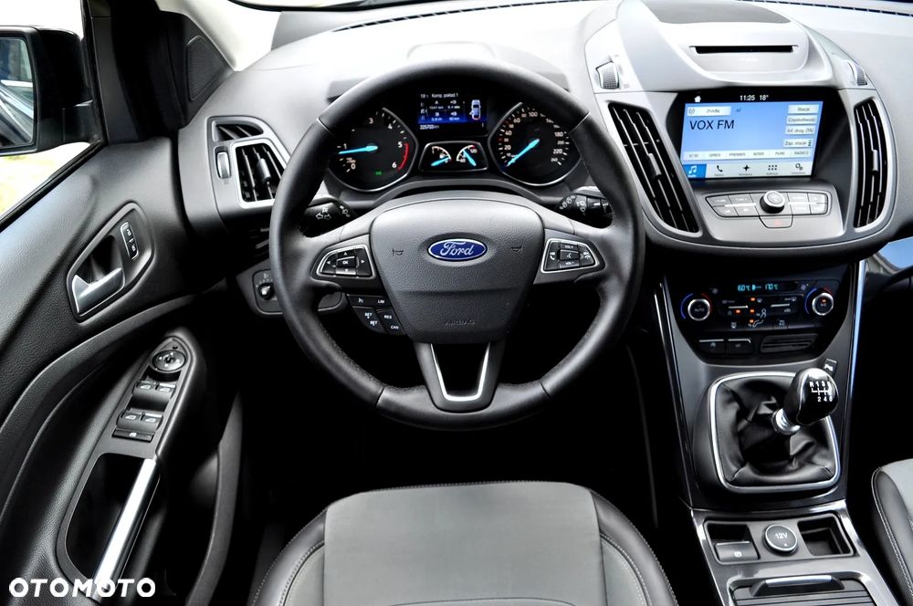 Ford Kuga 2.0 TDCi FWD Titanium - 21