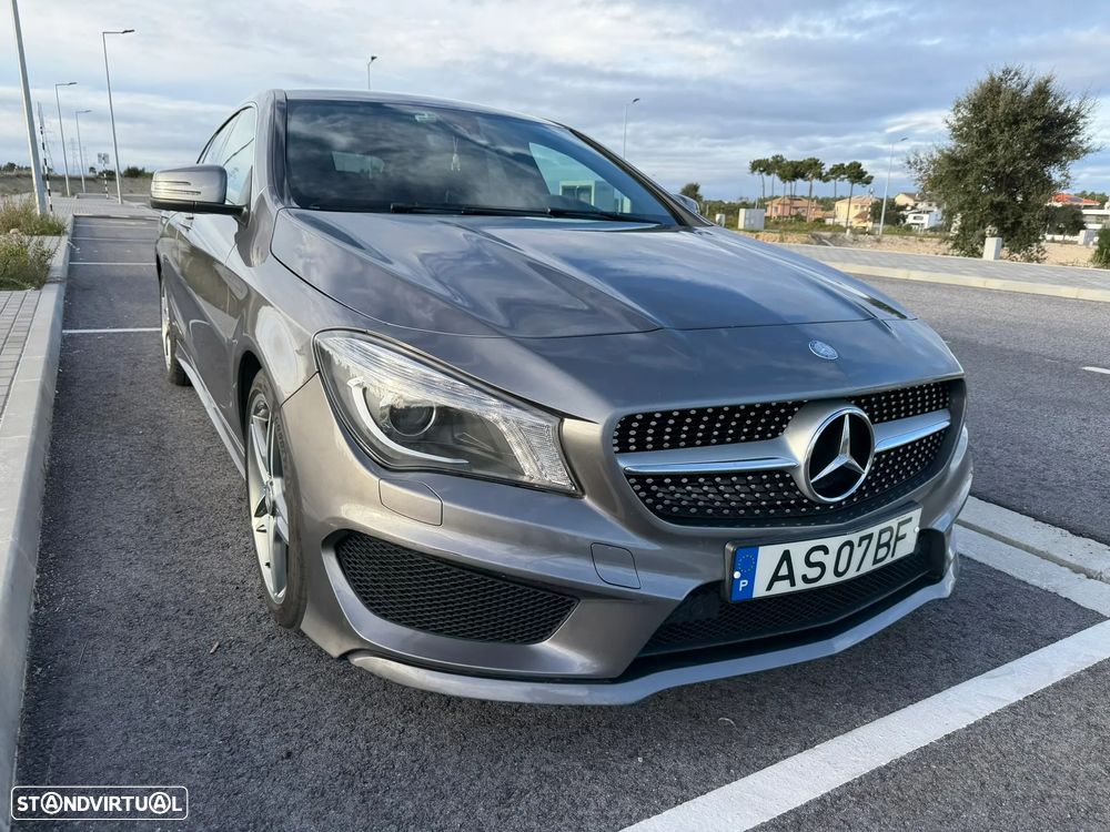 Mercedes-Benz CLA 180 Shooting Brake d AMG Line - 11