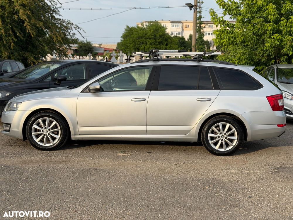 Skoda Octavia 2.0 TDI Ambition - 6