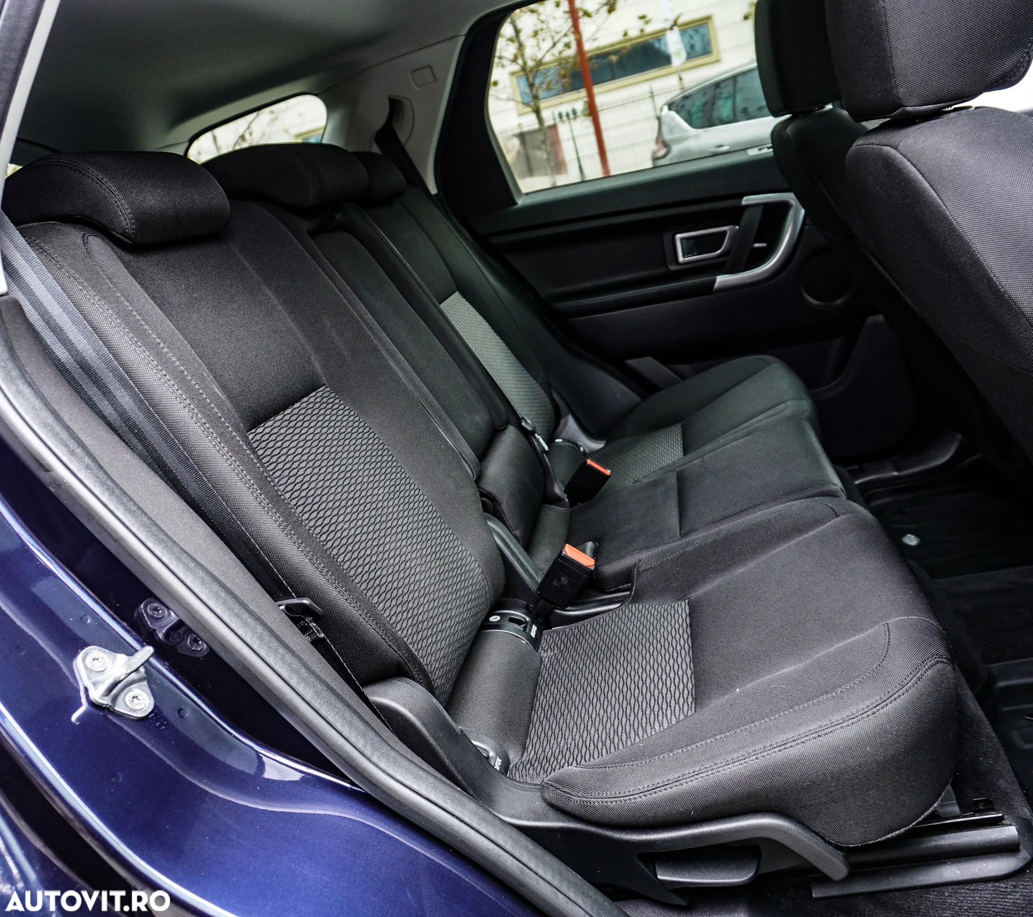 Land Rover Discovery Sport 2.0 l TD4 HSE Aut. - 17