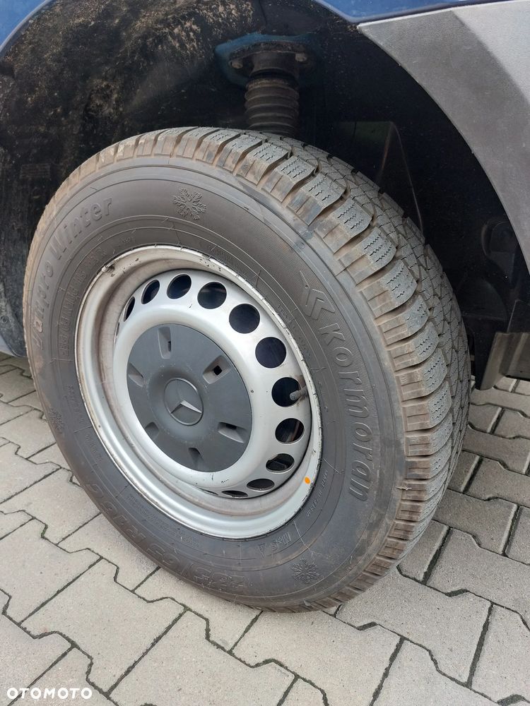Mercedes-Benz Mercedes-Benz Sprinter 917 - 18