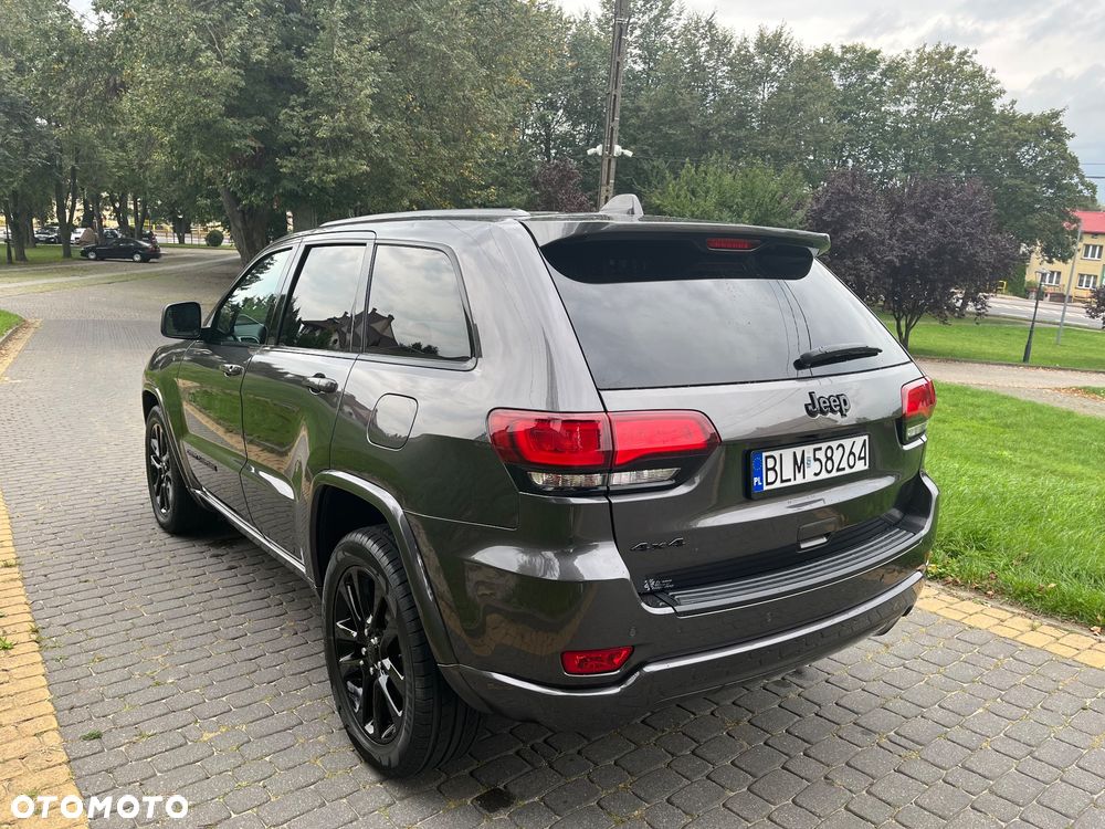 Jeep Grand Cherokee - 5