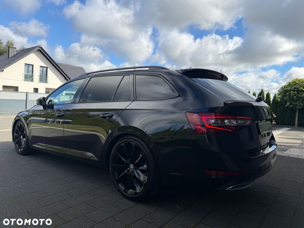 Skoda Superb 2.0 TDI DSG Sportline - 12