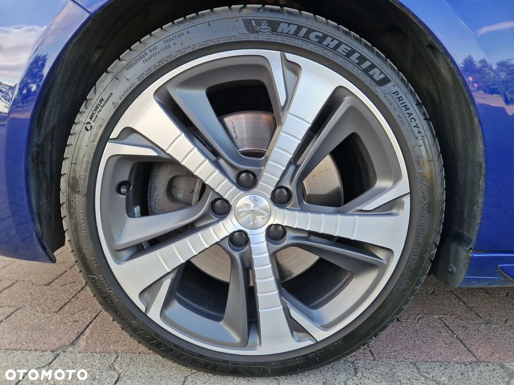 Peugeot 308 - 16