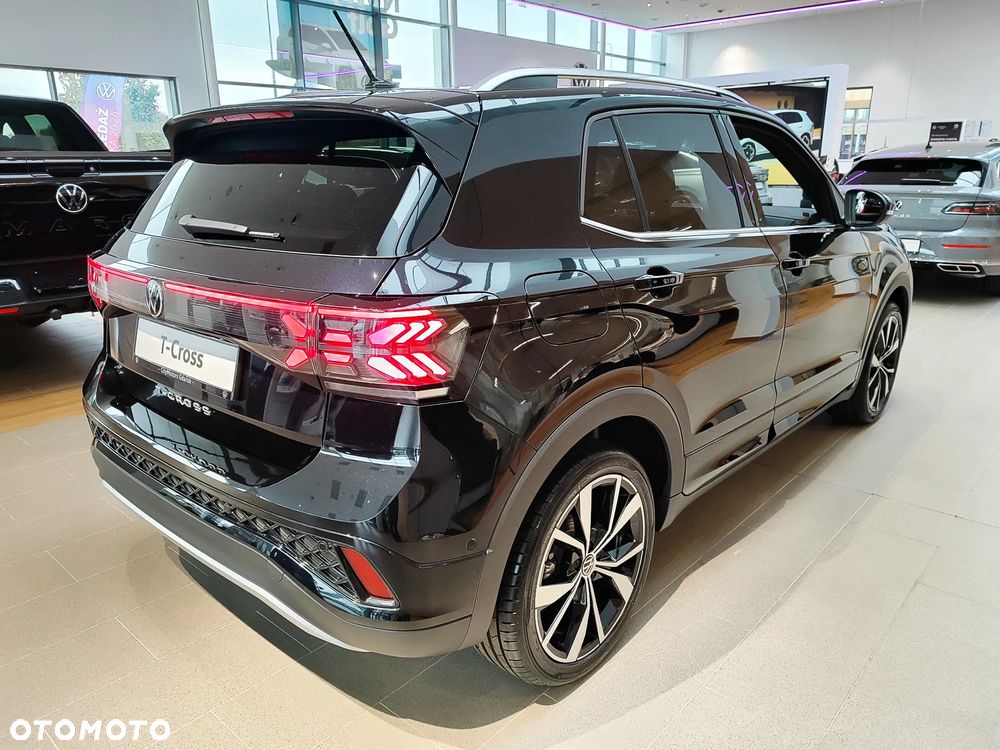 Volkswagen T-Cross - 13