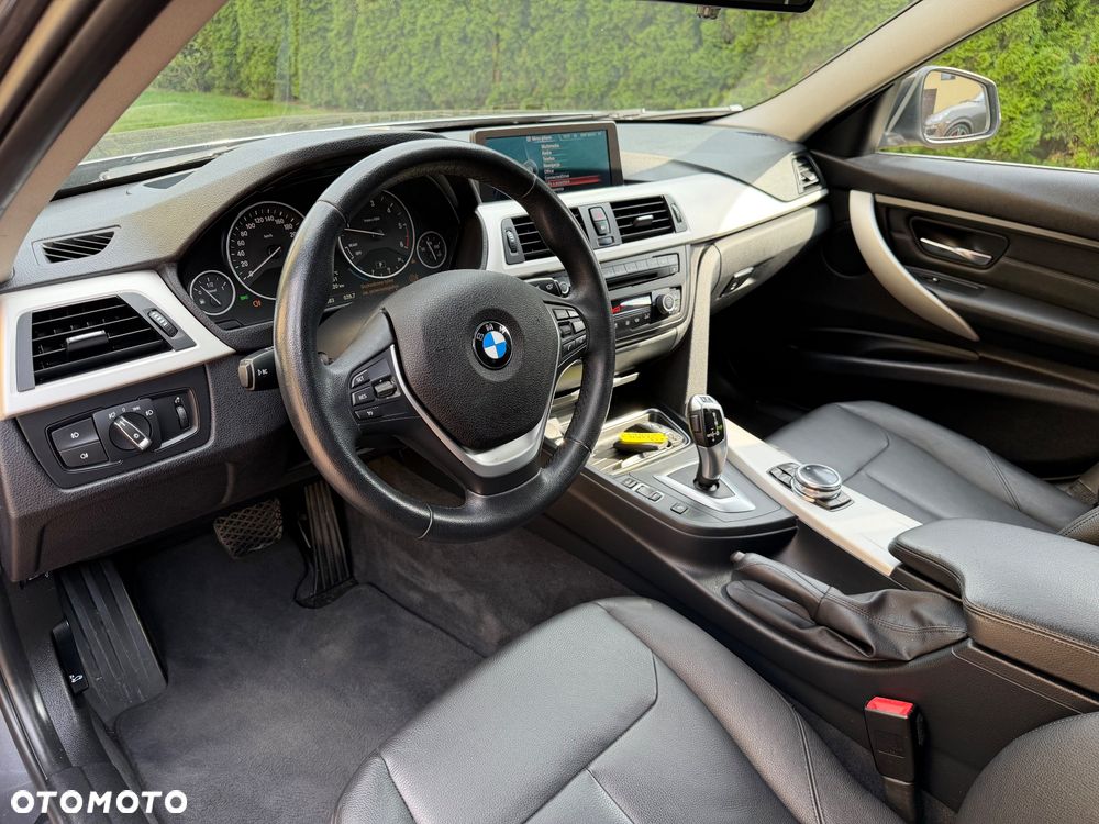 BMW Seria 3 320d Efficient Dynamics Edition Luxury Line - 22