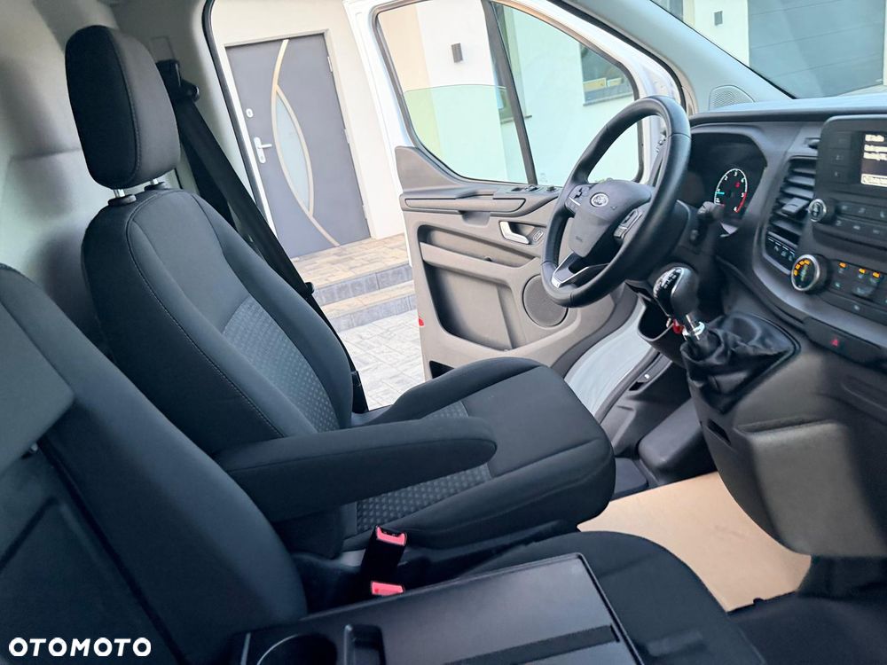 Ford Transit Custom - 7