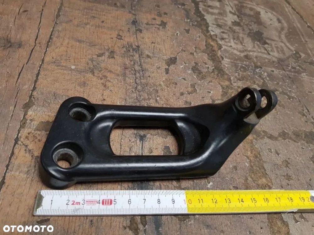 Set mocowanie podnóżka Harley Davidson V-Rod - 3