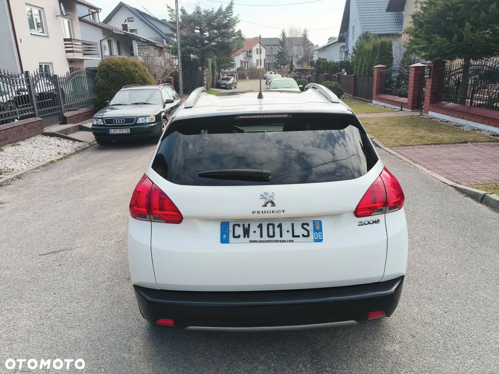 Peugeot 2008 PureTech 82 Allure - 37