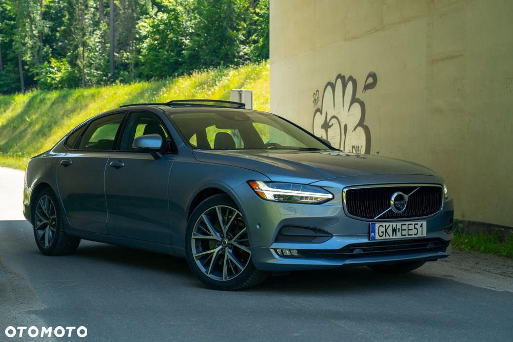 Volvo S90 T6 AWD Momentum - 1