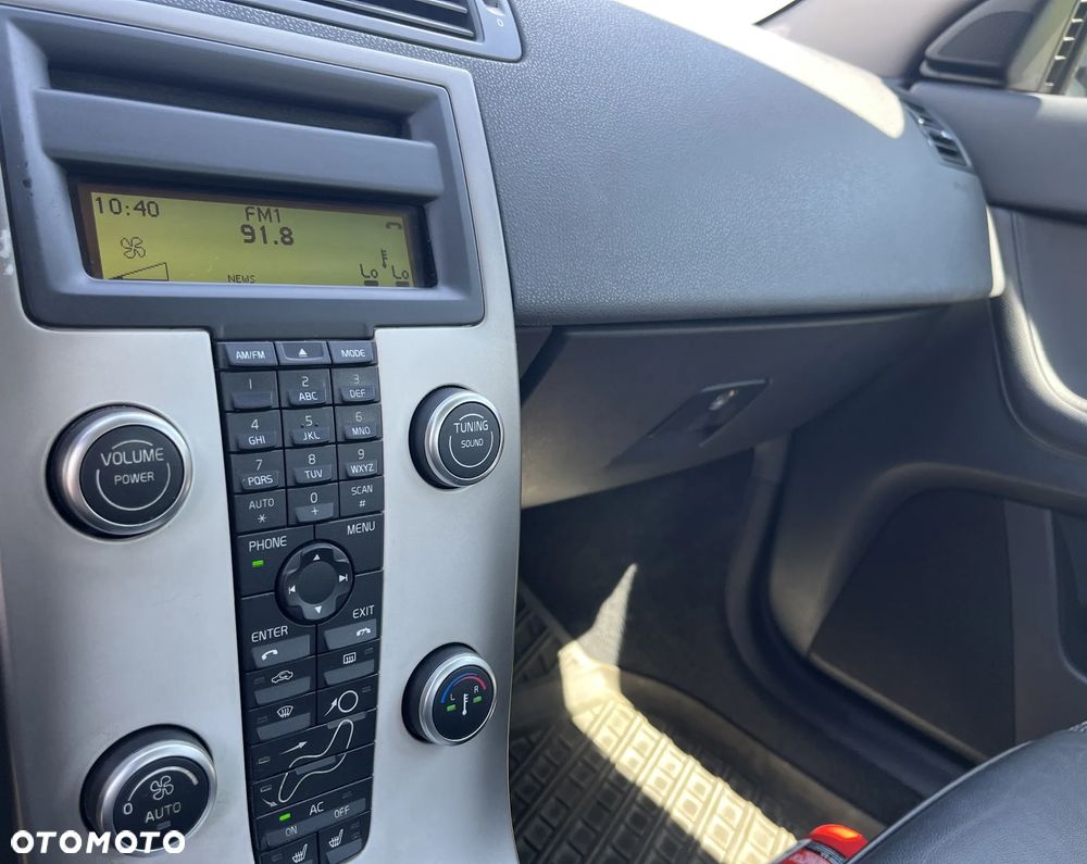 Volvo S40 1.6D Momentum - 27