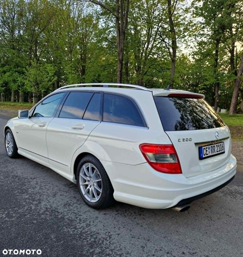 Mercedes-Benz Klasa C 200 7G-TRONIC Avantgarde Edition - 25