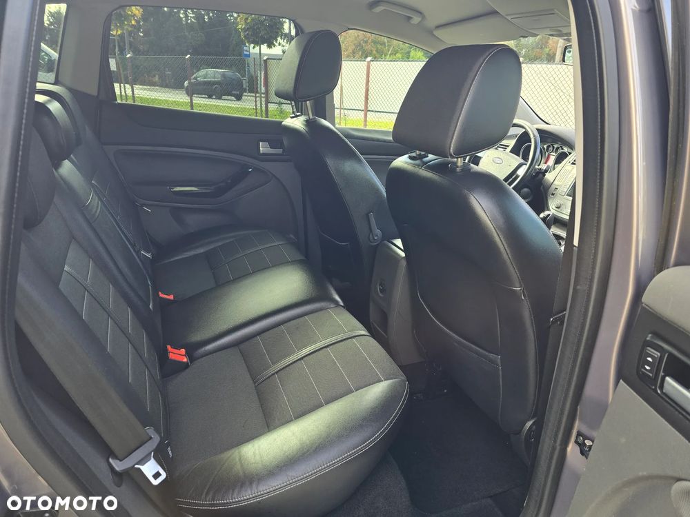 Ford Kuga 2.0 TDCi Titanium S - 14