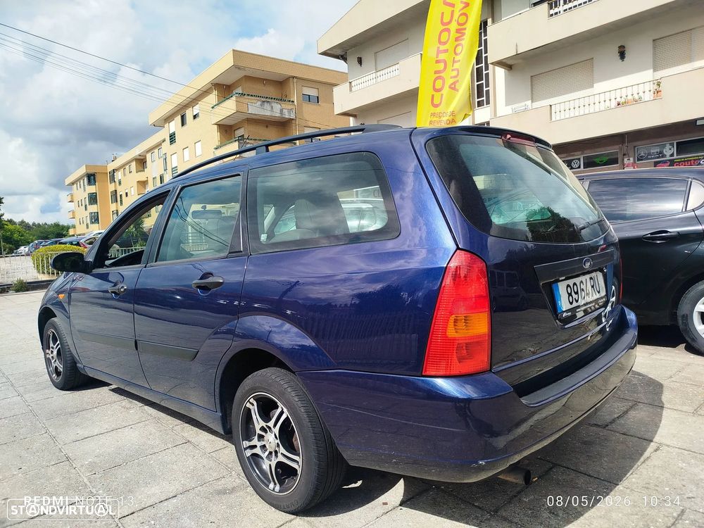 Ford Focus SW 1.4 Ambiente - 4