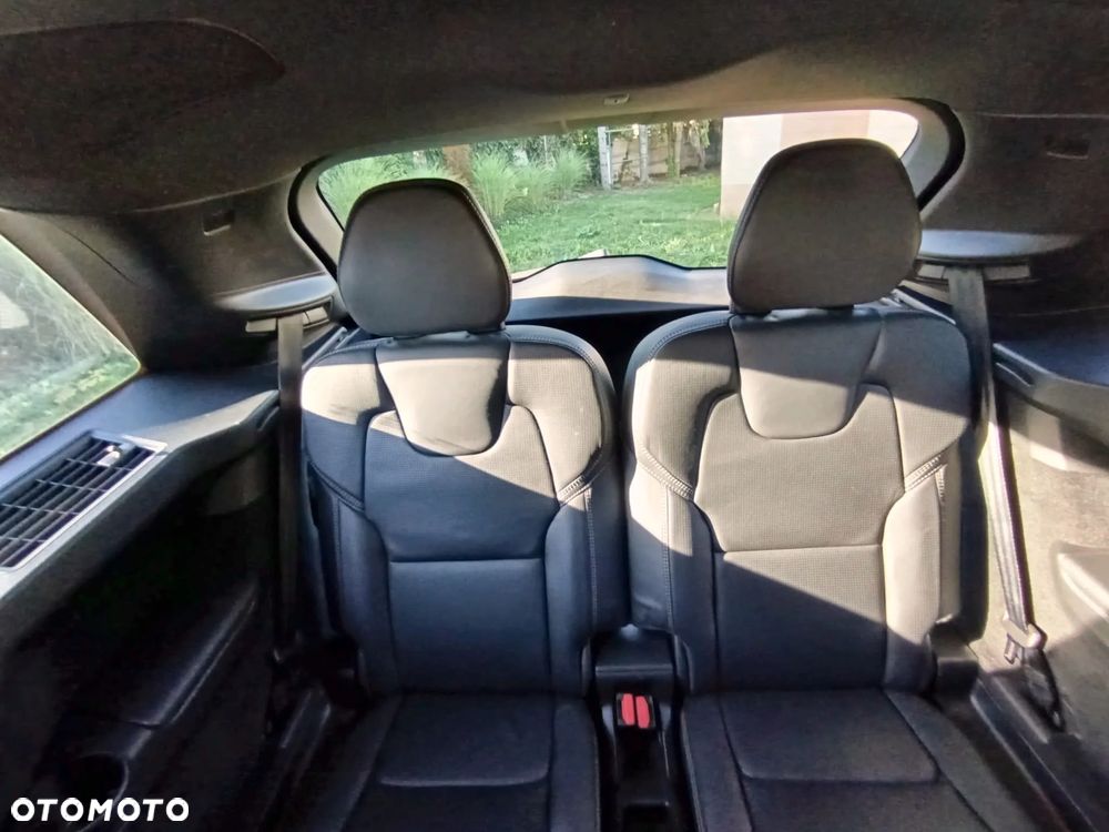 Volvo XC 90 D5 AWD Inscription 7os - 19