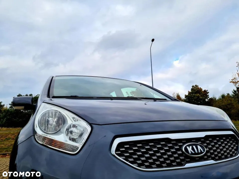 Kia Venga 1.4 L - 8