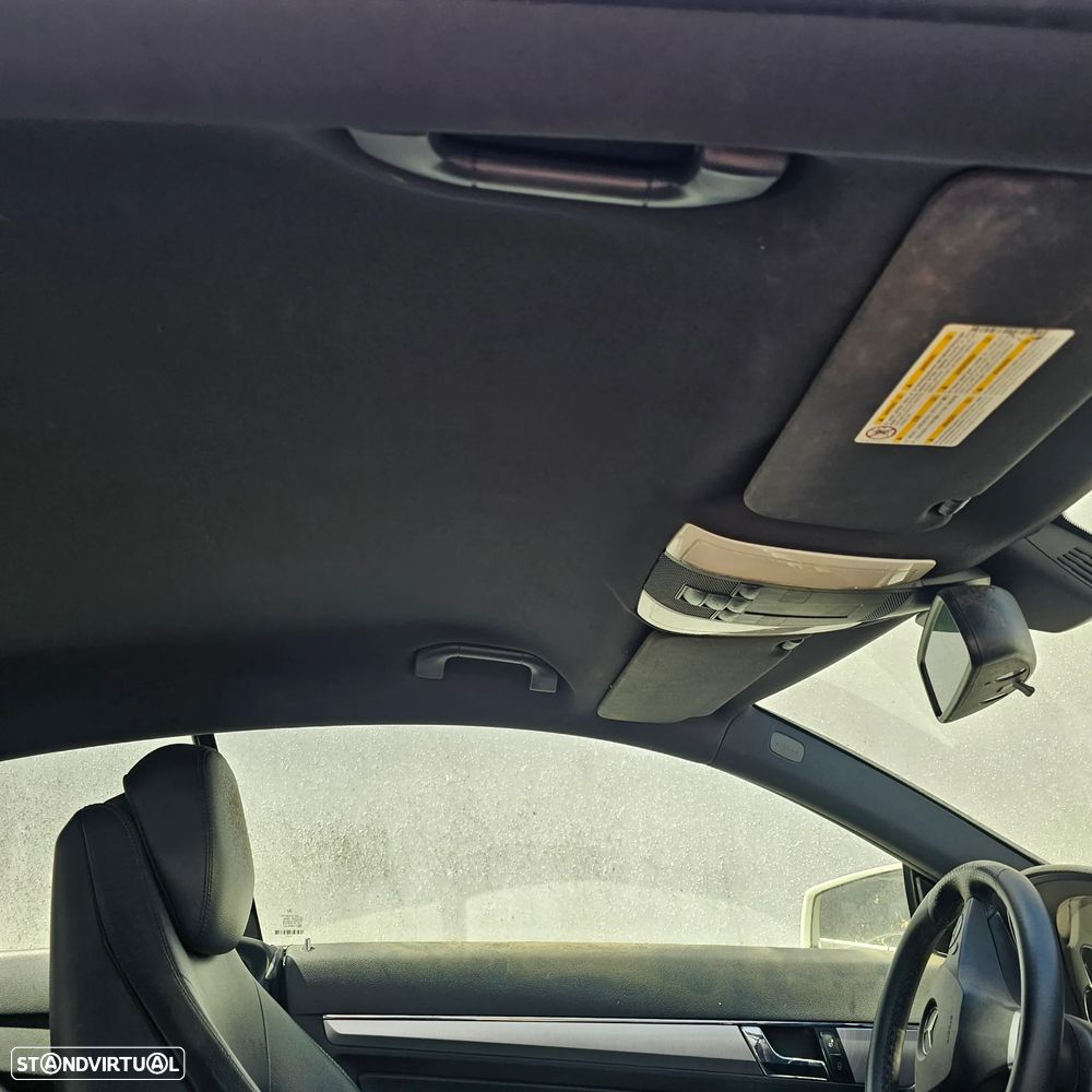 Mercedes-Benz E 220 CDI Avantgarde - 16
