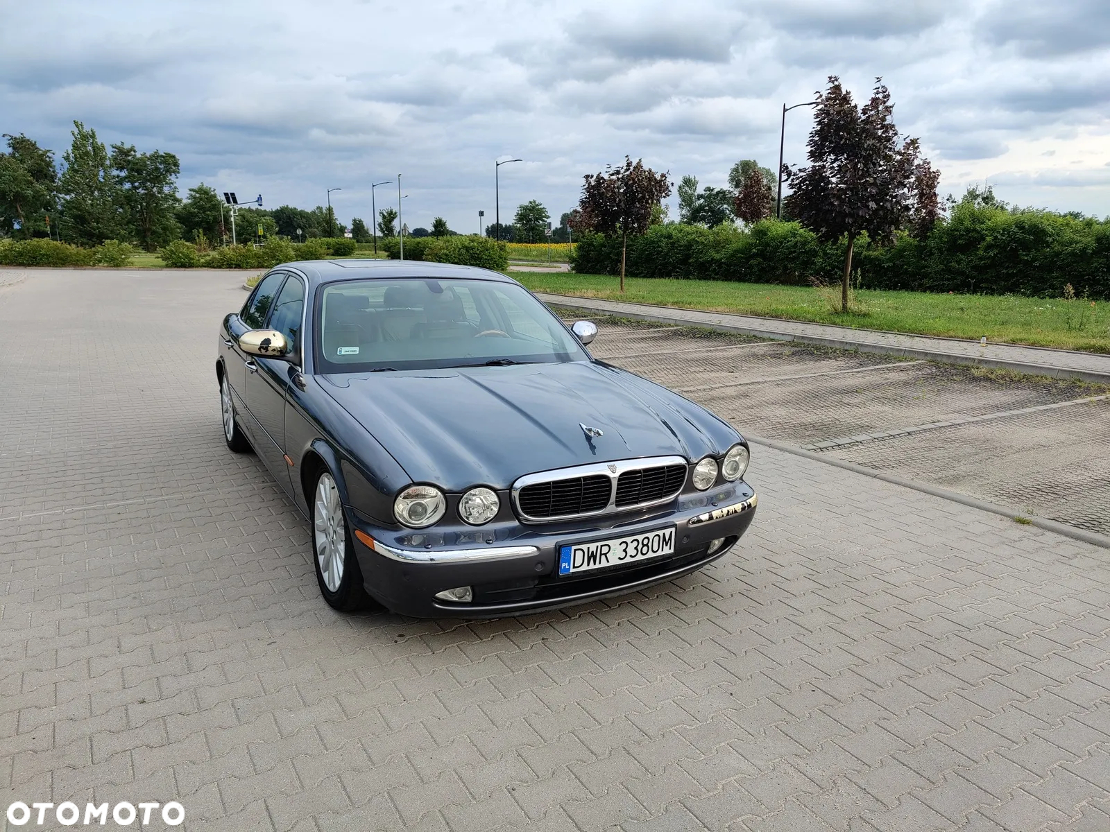 Jaguar XJ XJ8 3.5 Executive - 4