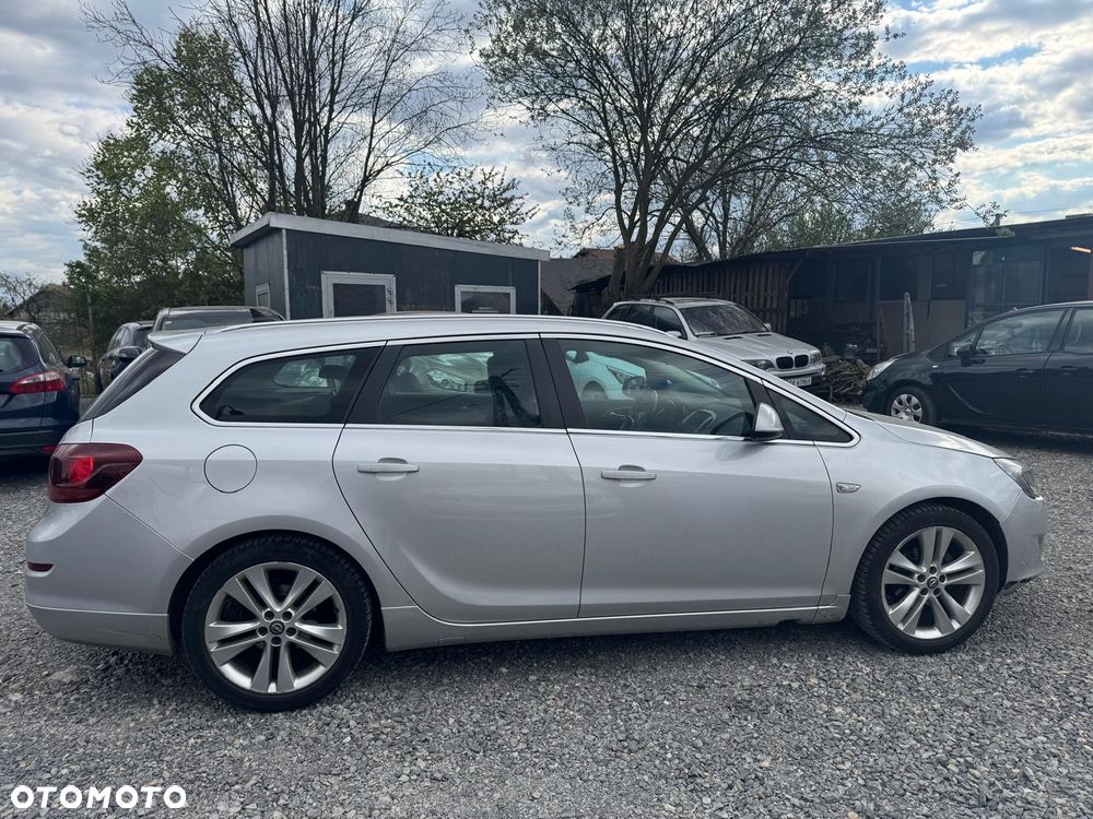 Opel Astra 1.4 T Enjoy - 4
